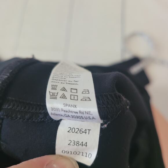 Spanx Size M Tall Black Ponte Knit Pull-On High Rise Shaping Leggings Minimalist - Picture 7 of 9